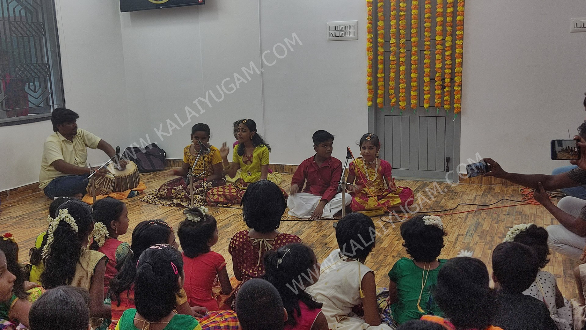 arangentram - kalaiyugam